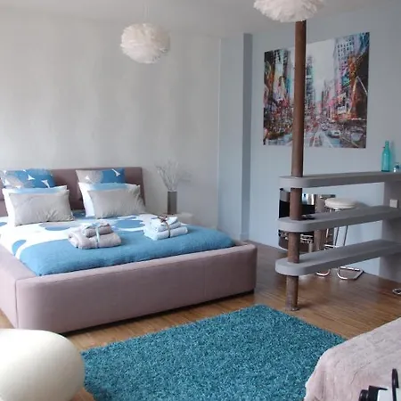 Le Loft De Patricia Nocleg ze śniadaniem